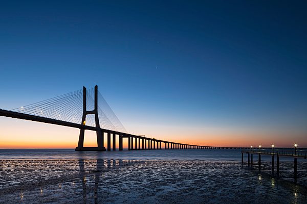 Portugal, Lisbon, View of Vasco da Gama bridge at River Tagus