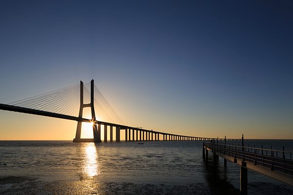 Portugal, Lisbon, View of Vasco da Gama bridge at River Tagus