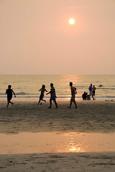 Asia, Thailand, Koh Chang, Soccer on white sand beach