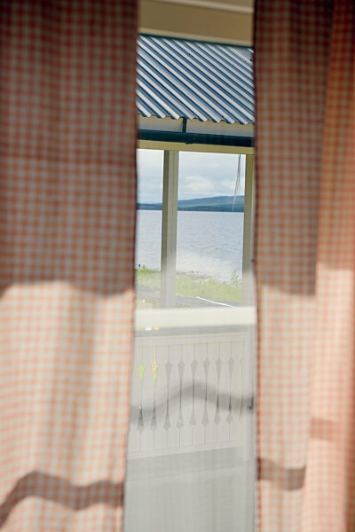 Sweden, Gaeddede, Look through window to a lake