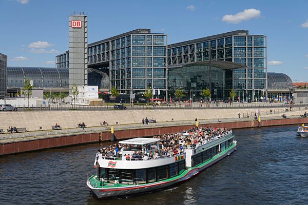Germany, Berlin, Central Station and River Spree