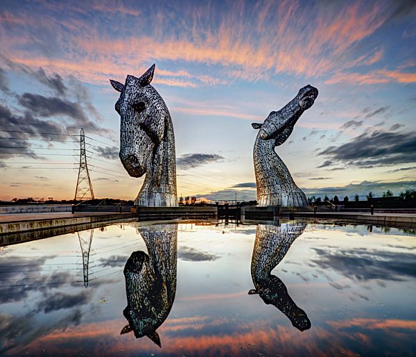 United Kingdom, Scotland, Falkirk, Sculptures The Kelpies in the evening