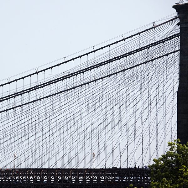 USA, New York, View of Manhattan Bridge with support wire