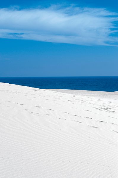 Spain, Fuerteventura, Corralejo, Parque Natural de Corralejo, view of sand dune