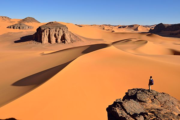 Algeria, Tassili n' Ajjer, Tadrart, Sahara, Tassili n' Ajjer National Park, view to the sanddunes and rocks of Moul Naga