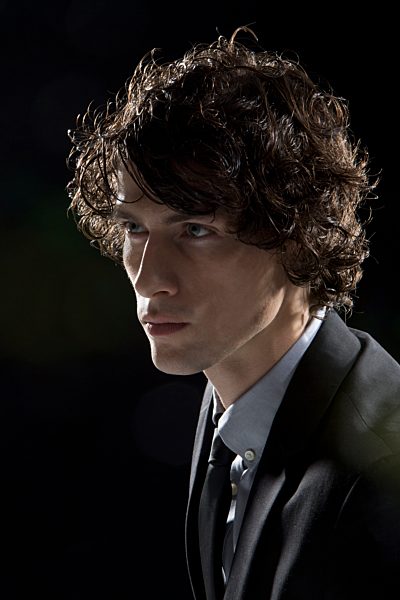 Actor looking away, portrait, close up