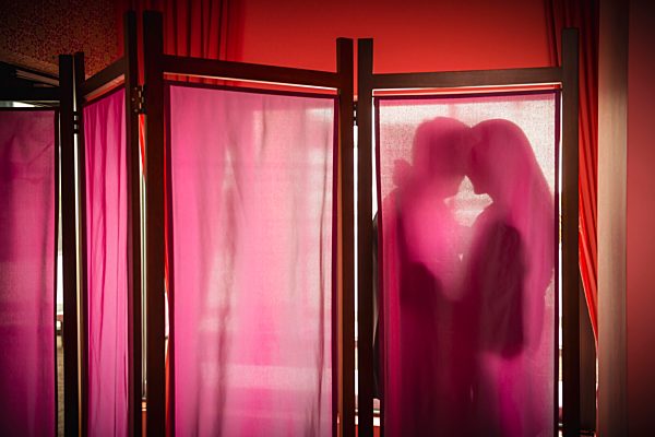 Germany, Stuttgart, Business couple in romance