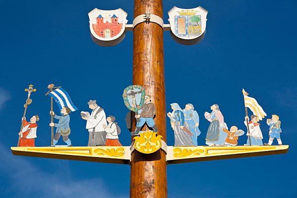 Germany, Bavaria, Franconia, Würzburg, Maypole, close-up
