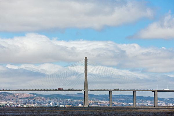 Europe, Portugal, Lisbon, Parque das Nacoes, View of Vasco da Gama bridge over river Tagus