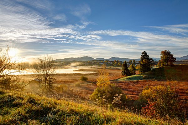 Germany, Bavaria, View of Osterseen Lakes during sunrise