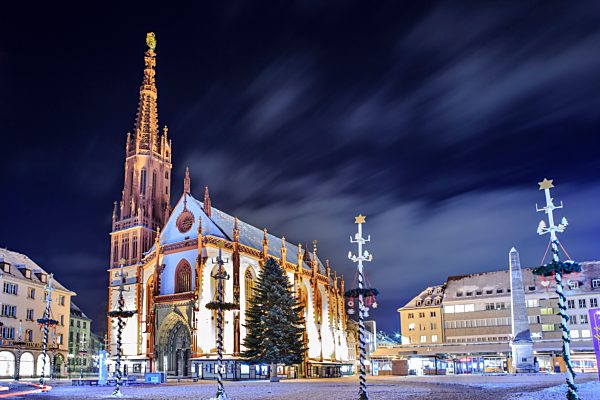Germany, Bavaria, Wuerzburg, Church of our Lady on Market Square at night