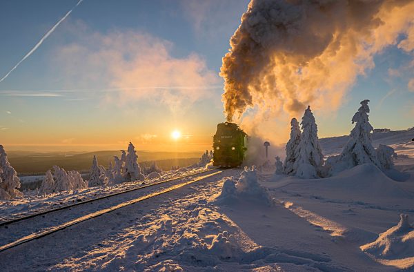 Germany, Saxony-Anhalt, Harz National Park, Brocken Railway at winter evening