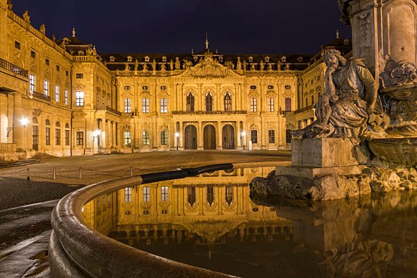 Germany, Bavaria, Wuerzburg, Wuerzburg Residence in the night