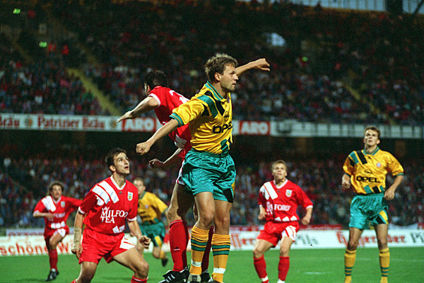 Fußball - TSV Vestenbergsgreuth - FC Bayern München 1:0