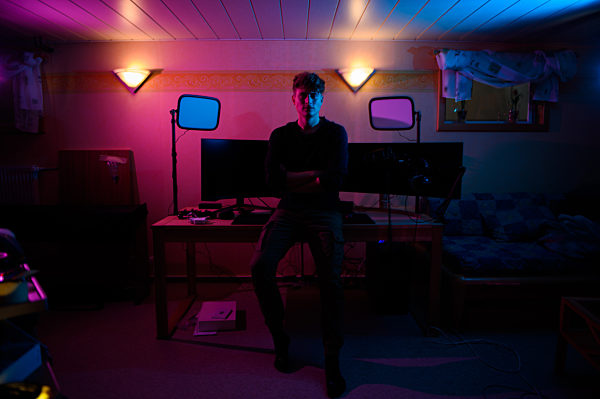 TikTok-Star Falco Punch