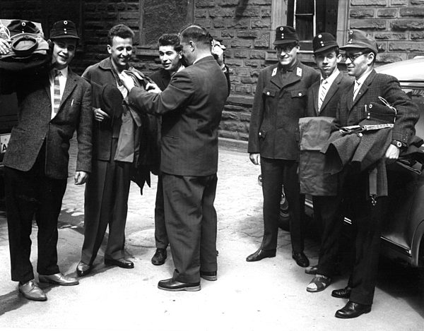 Wehrdienstverweigerer zum Ersatzdienst beim DRK eingetroffen