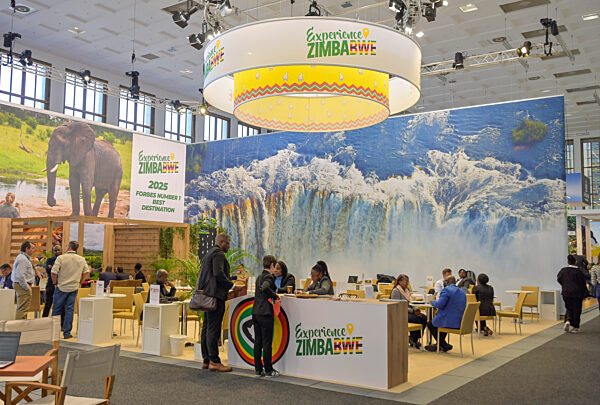 Zimbabwe, Hallenstand auf der ITB 2026. Internationale-Tourismus-Börse, Messegelände, Charlottenburg, Berlin, Deutschland