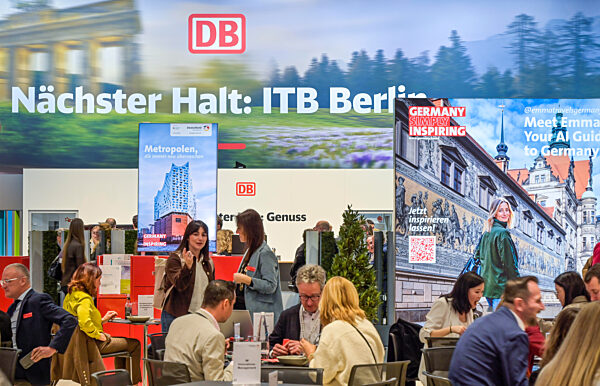 DB Deutsche Bahn, Hallenstand auf der ITB 2026. Deutschland-Halle, Internationale-Tourismus-Börse, Messegelände, Charlottenburg, Berlin, Deutschland
