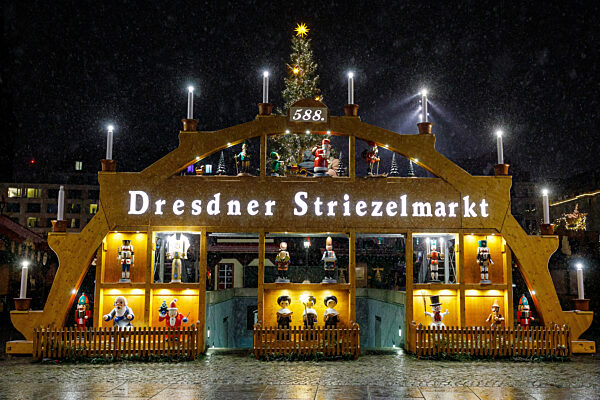 Striezelmarkt Dresden
