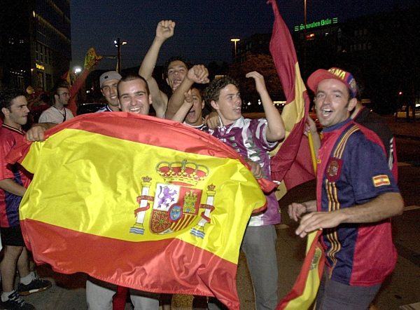 Fußball-EM 2000: Spanischer Fan-Jubel