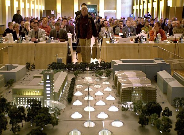 Erörterungsverhandlung Stuttgart 21 eröffnet