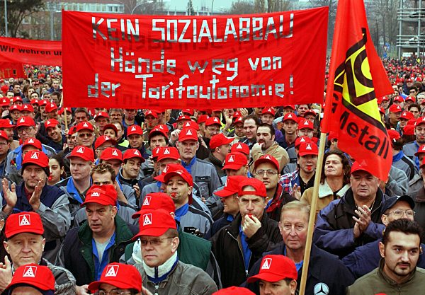 DaimlerChrysler-Beschäftigte für Tarifautonomie