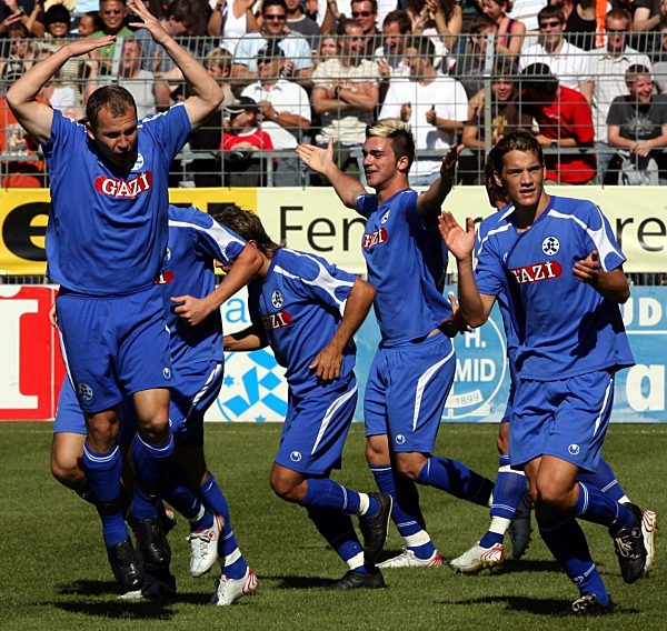 Fußball, DFB-Pokal, 1. Hauptrunde, Stuttgarter Kickers - Hamburger SV am...