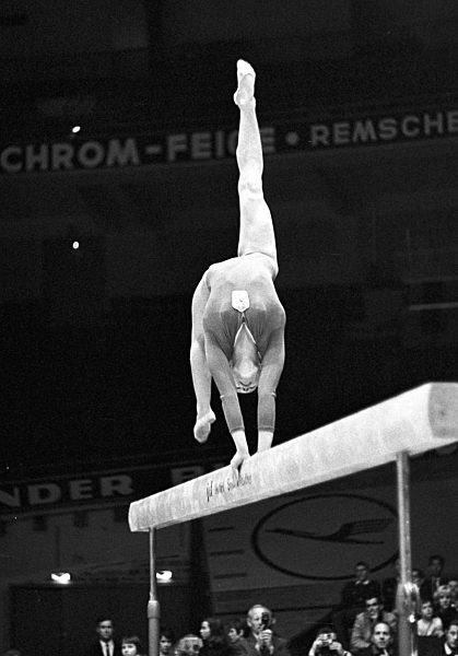 Turnen - Weltmeisterschaft 1962 in Prag -  Vera Cáslavská