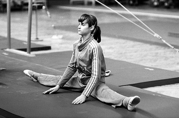 Turnen - Europameisterschaften 1977 in Prag - Nadia Comaneci