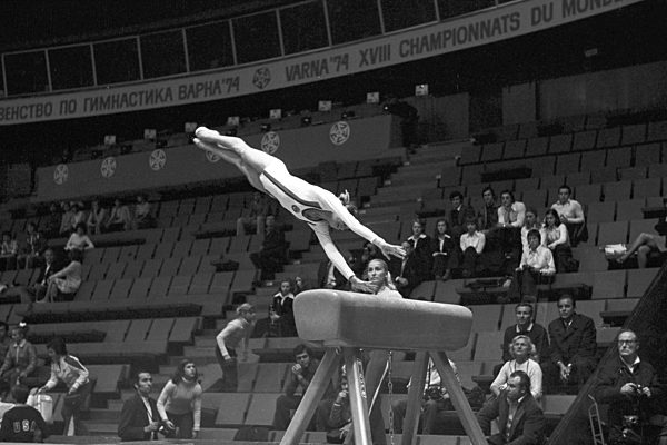 Turnen - WM 1974 in Warna - Olga Korbut