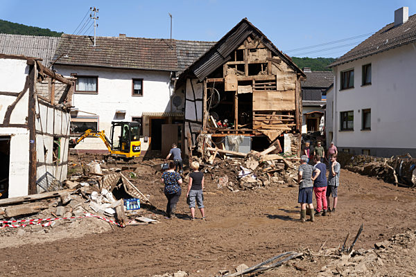 Nach dem Unwetter in Rheinland-Pfalz