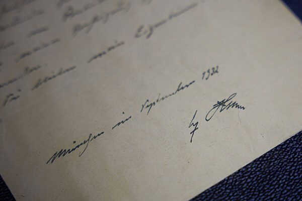 Gefälschte Hitler-Tagebücher an Bundesarchiv übergeben