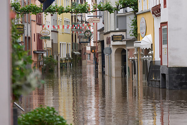 Hochwasser in Rheinland-Pfalz - Mosel