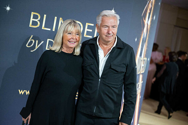 Premiere "Blinded by delight" im Friedrichstadt-Palast