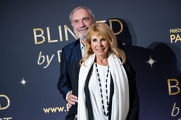 Premiere "Blinded by delight" im Friedrichstadt-Palast