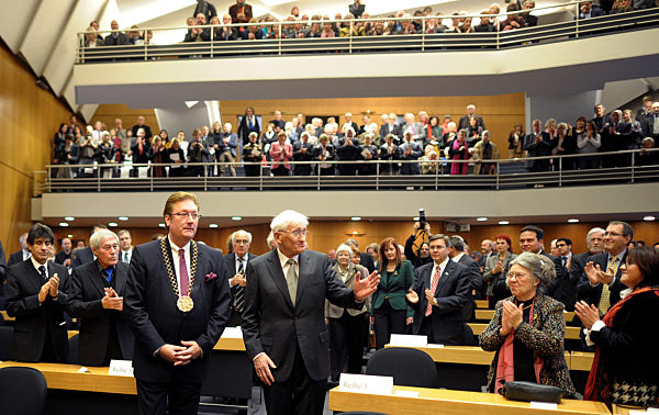 Habermas erhält Heine-Preis 2012