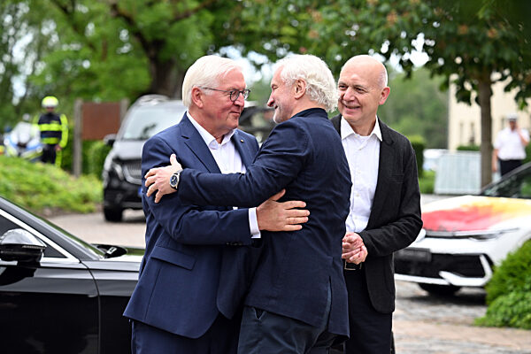 Nationalmannschaft in Blankenhain - Bundespräsident