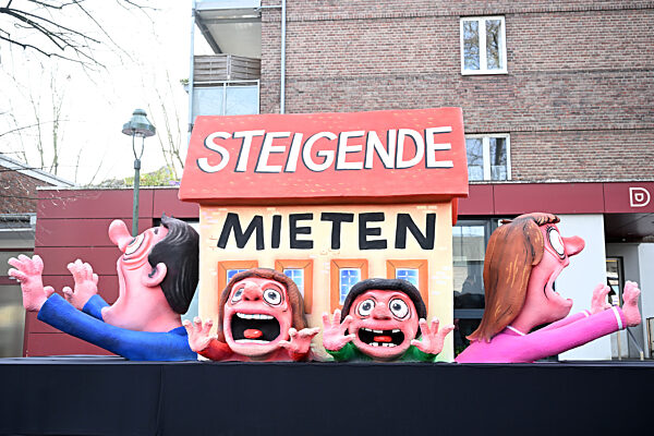 Rosenmontag am Rhein - Düsseldorf