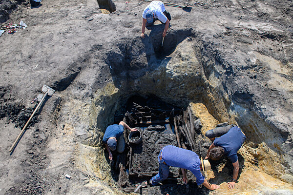 Brunnenfunde belegen Steinzeit-Besiedelung in Belkau