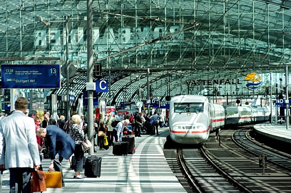 Berlin Hauptbahnhof wird fünf