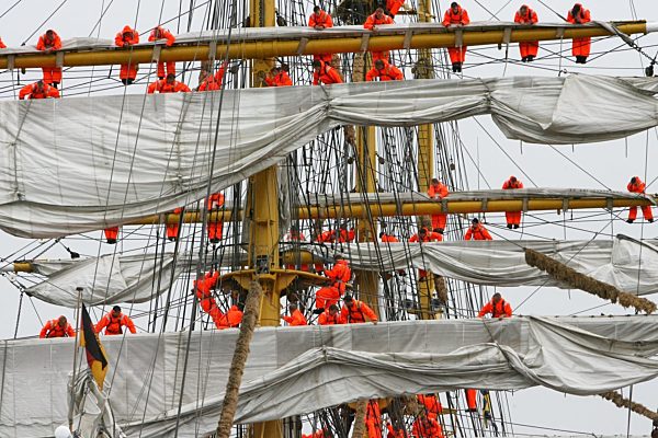Kadetten des Segelschulschiffs Gorch Fock entern am Dienstag (29.08...