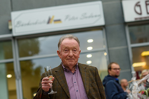 Eröffnung «Bücherkiste Peter Sodann» in Magdeburg
