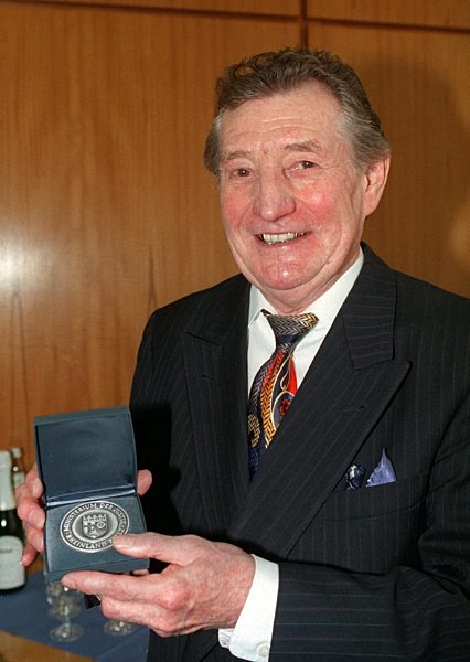 Fritz Walter erhielt für Engagement bei Gefangenen Justizmedaille