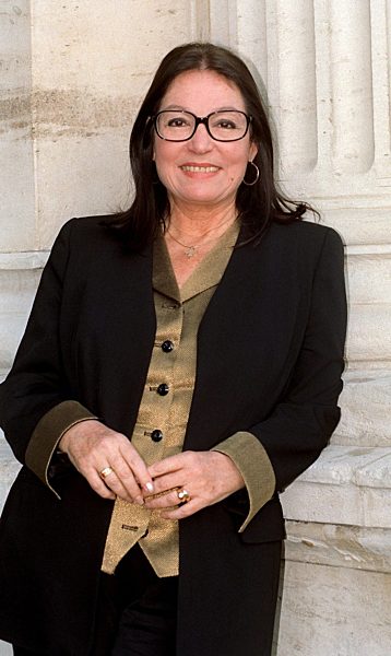 Nana Mouskouri