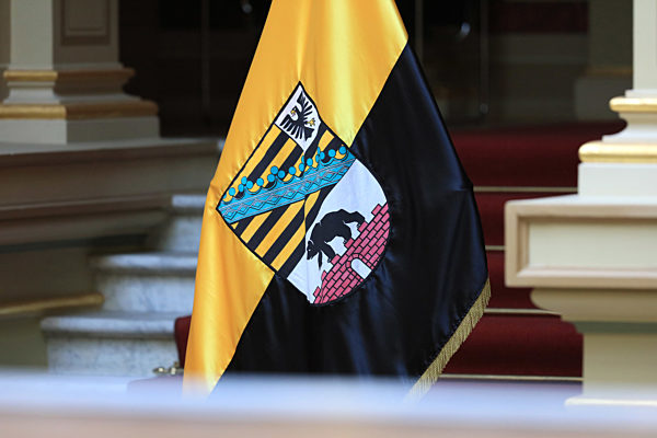 CDU, SPD und FDP in Sachsen-Anhalt einigen sich auf Koalition