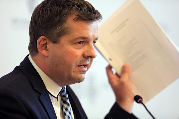 CDU, SPD und FDP in Sachsen-Anhalt einigen sich auf Koalition