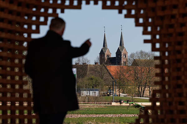 Vor Eröffnung der Landesgartenschau in Höxter