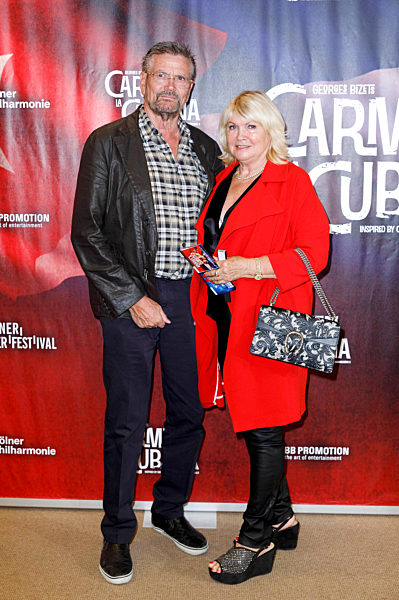 Deutschlandpremiere von 'Carmen la Cubana' in Köln