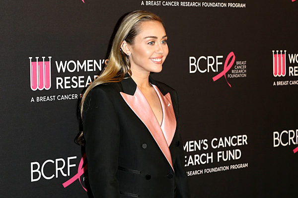 Benefiz-Gala 'The Women's Cancer Research Fund's An Unforgettable Evening' in Beverly Hills