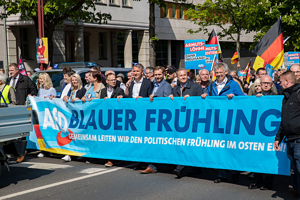 AfD Demo und Gegendemo in Erfurt